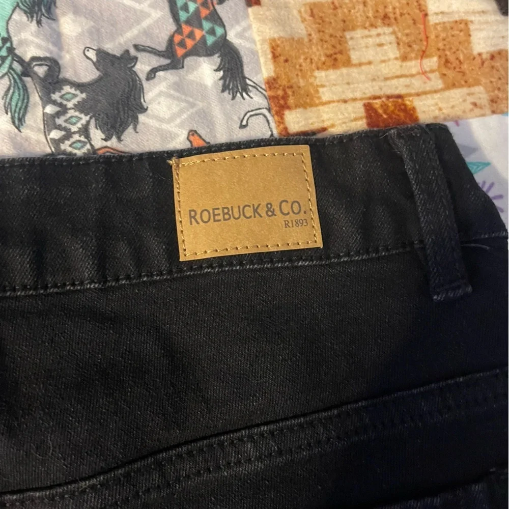 Roebuck & co jean black shorts mid rise 4” inseam new with tags size 12 - Picture 5 of 6